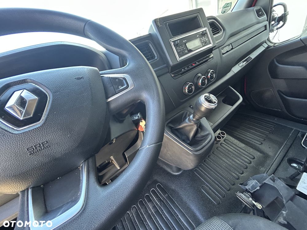 Renault Master - 13