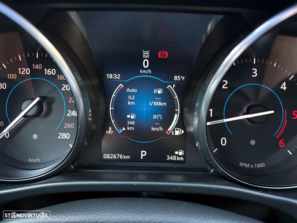 Jaguar XE 20d AWD Aut. Portfolio - 11