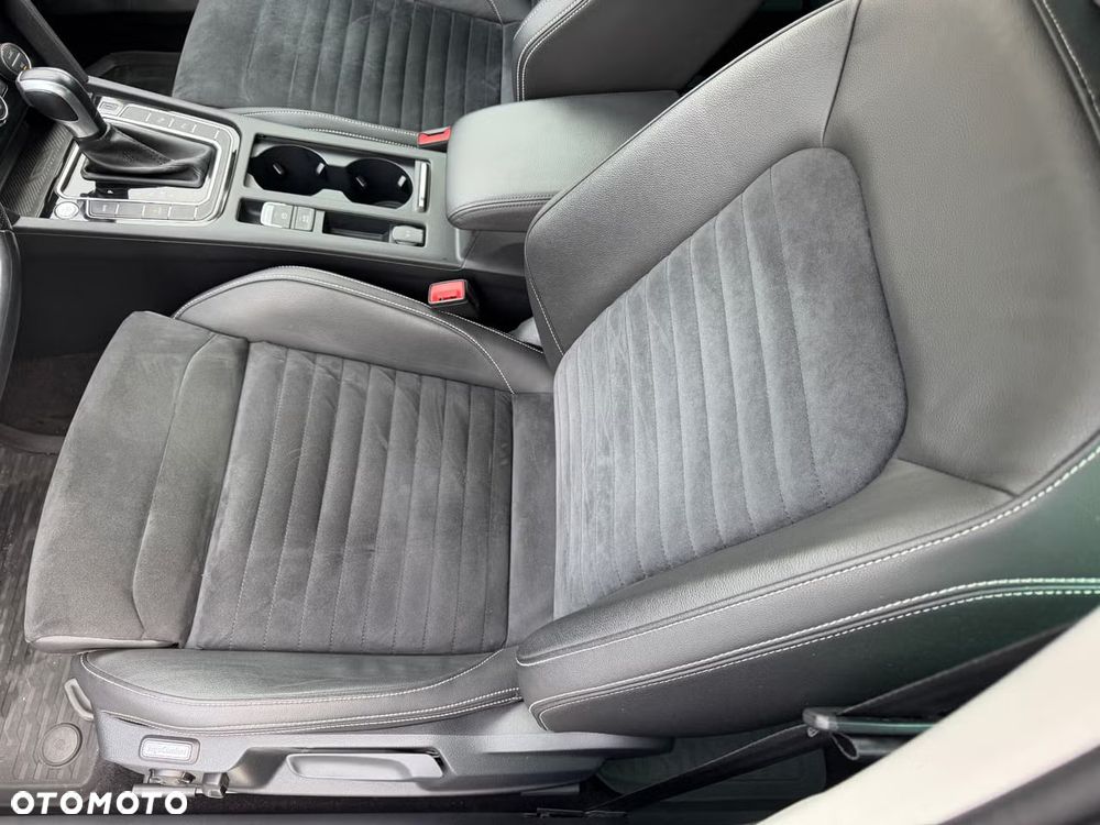 Volkswagen Passat 1.4 TSI DSG GTE - 12