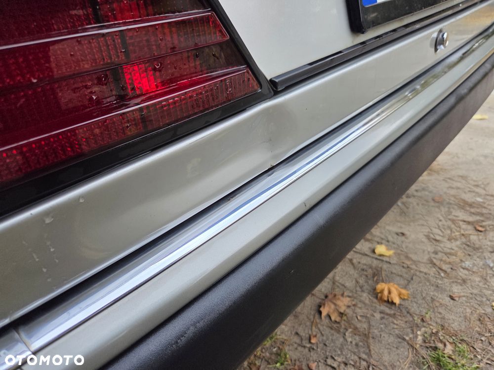 Mercedes-Benz W124 (1984-1993) - 18