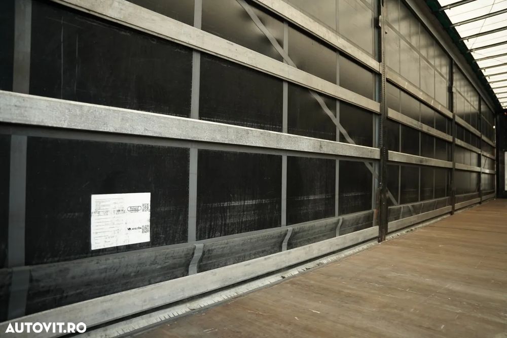 Wielton CORTINĂ / STANDARD / PUNCT DE ACOPERIȘ CULISANT / ACOPERIȘ CULISANT / 385/65 R22.5 - 13