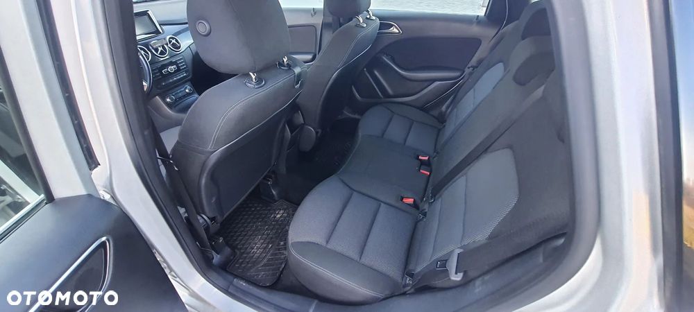 Mercedes-Benz Klasa B - 8