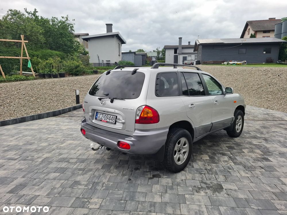Hyundai Santa Fe - 4