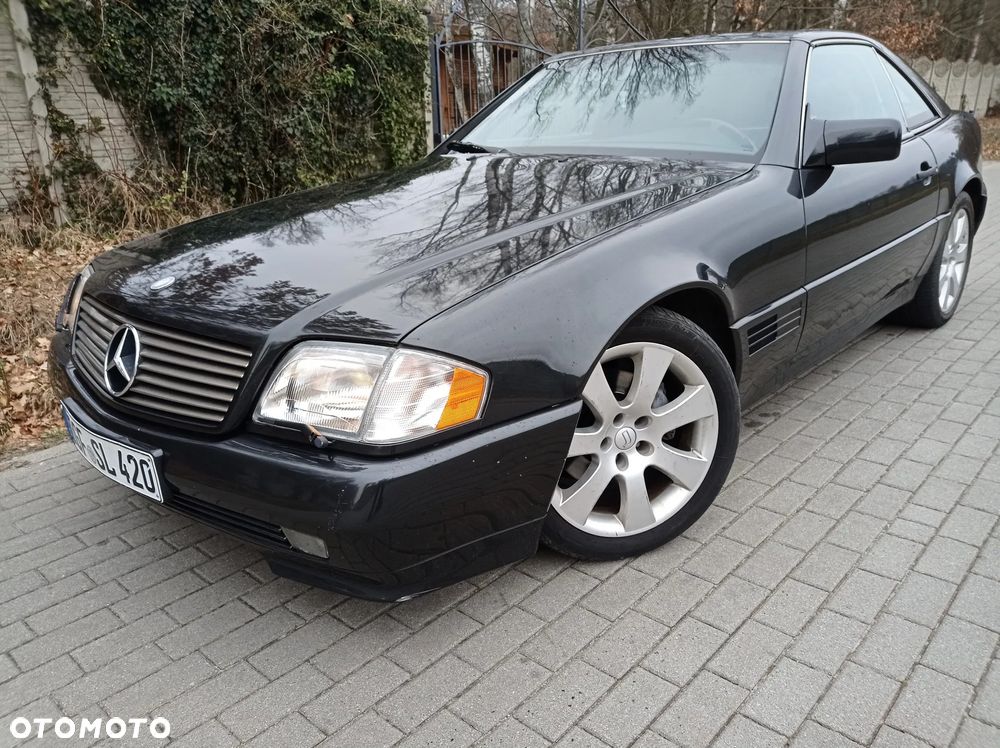 Mercedes-Benz SL - 1