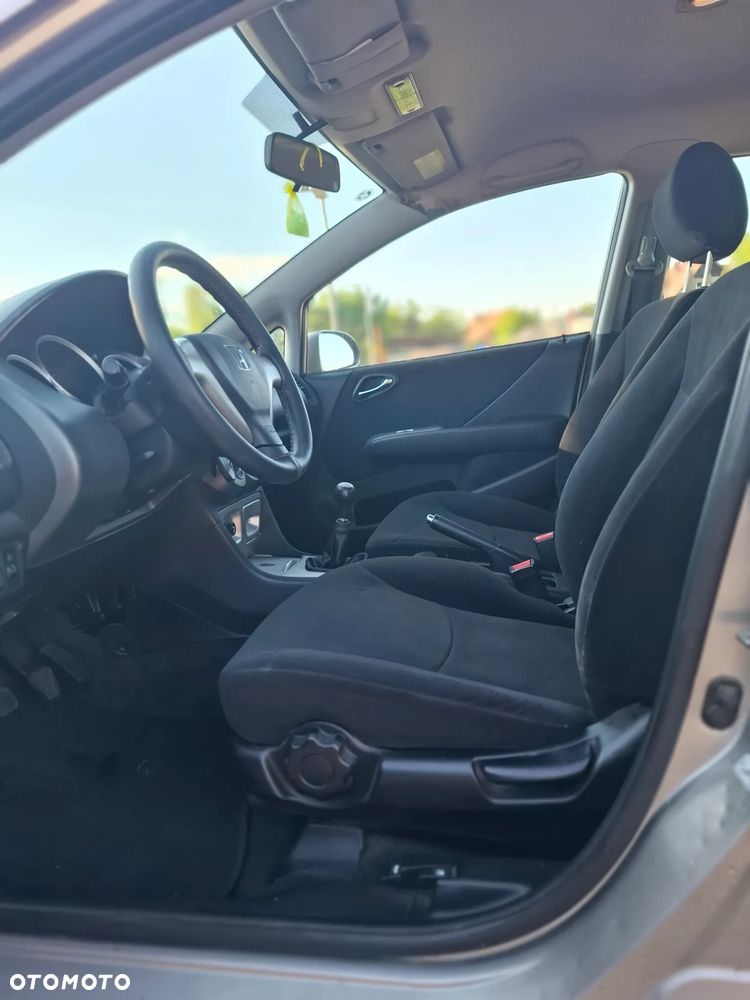 Honda City 1.4 Comfort - 4