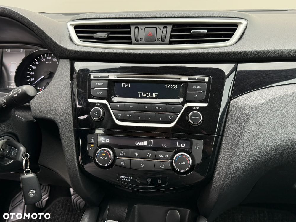 Nissan Qashqai - 23