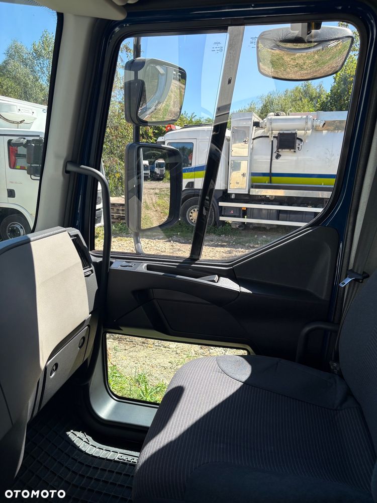 Volvo FL 240 - 36