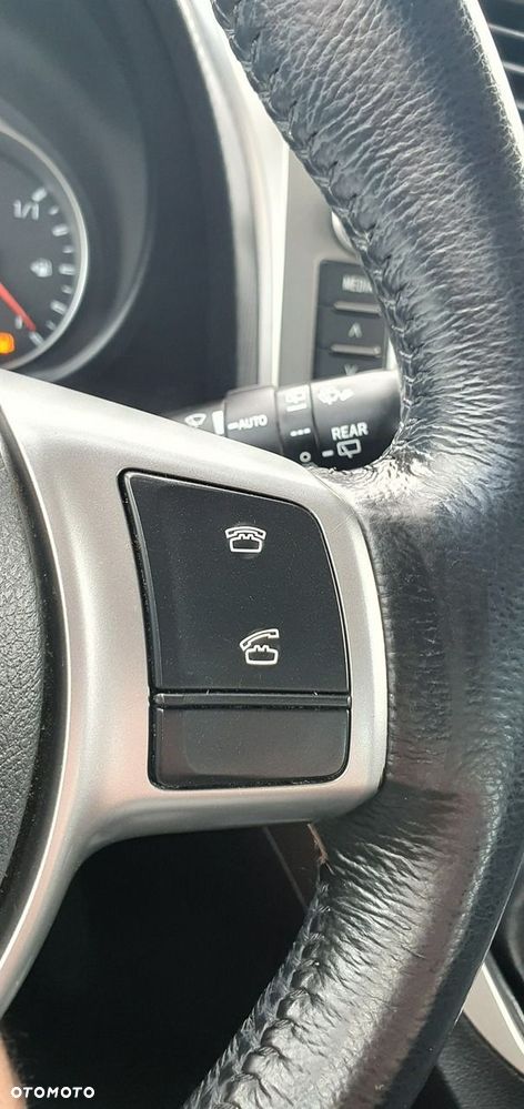 Toyota Verso S - 16
