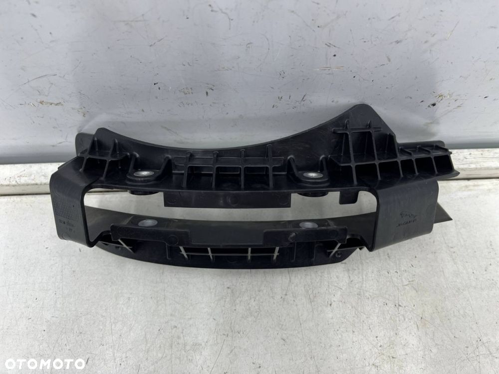 Kanał powietrza Jaguar F-Type x152 SVR 14-24r. prawa kierownica chłodzenia hamulców osłona wahacza - 2