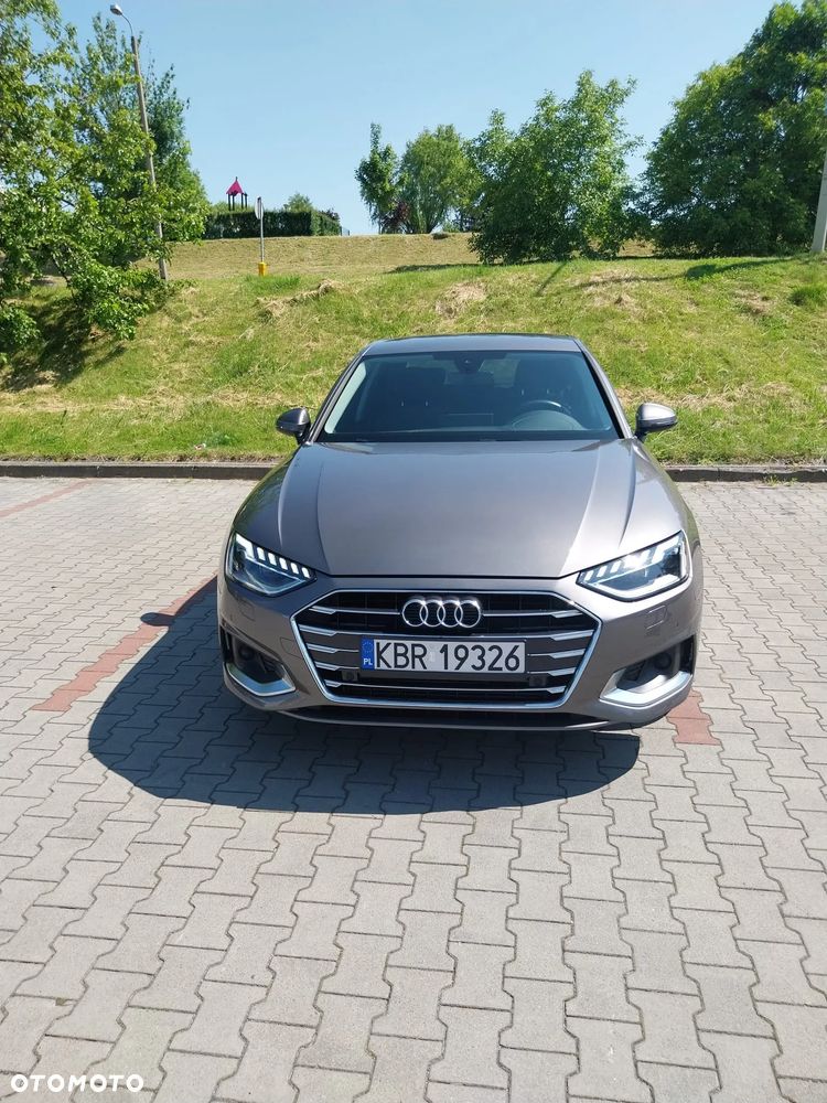 Audi A4 Limousine 35 TFSI S tronic - 12