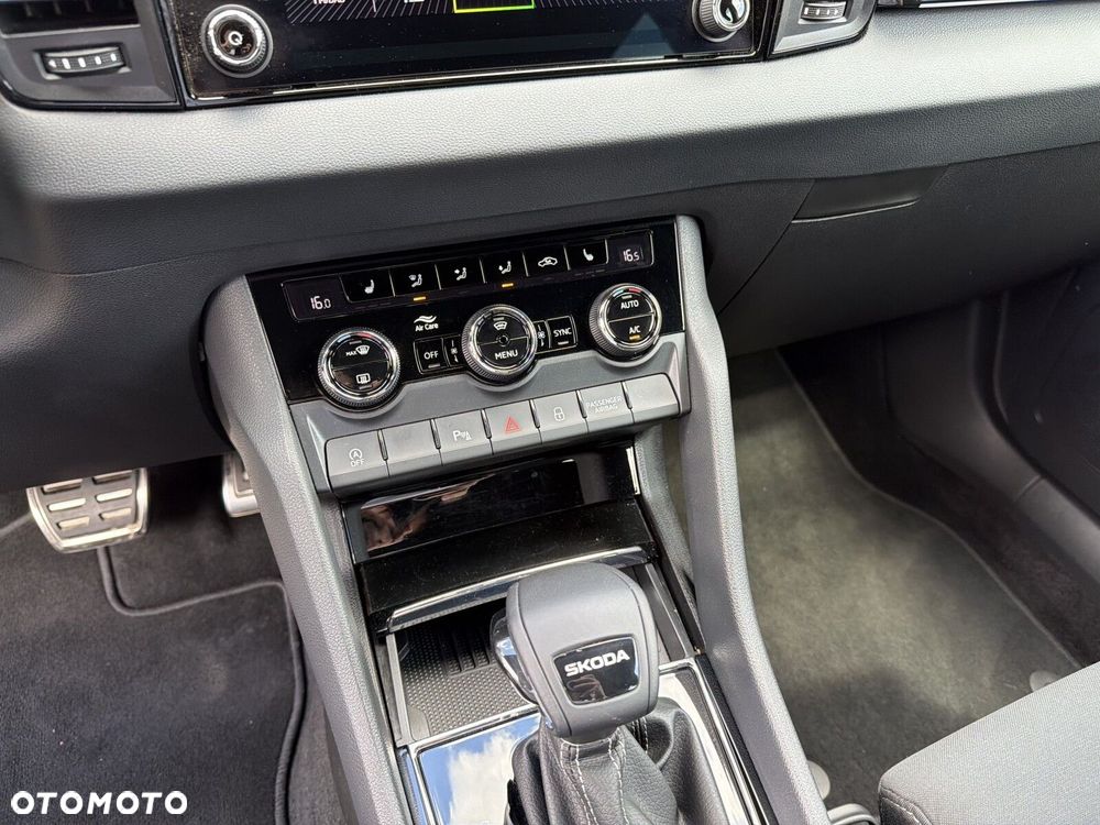 Skoda Karoq 1.5 TSI ACT Sportline DSG - 14