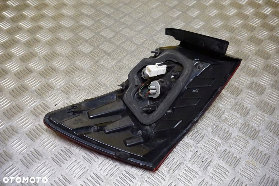 KIA RIO SEDAN 2012 - 2017 LAMPA TYŁ PRAWA TYLNA USA - 6