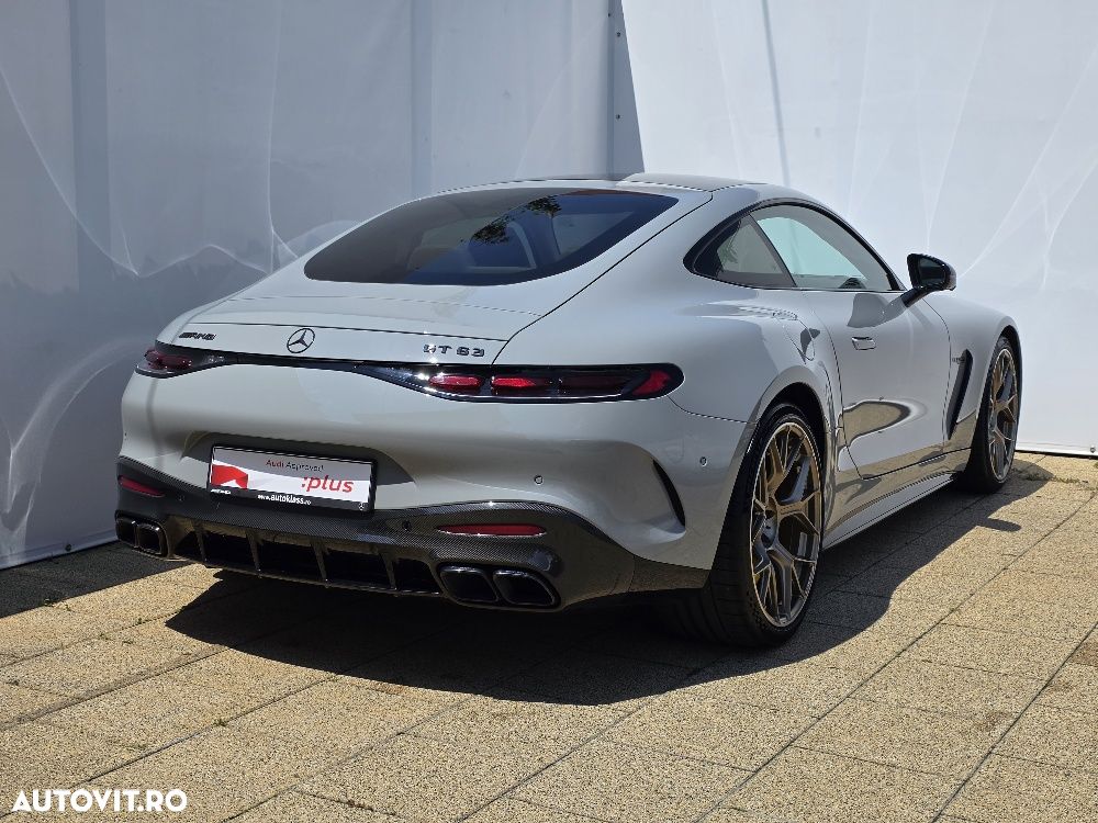 Mercedes-Benz AMG GT - 6