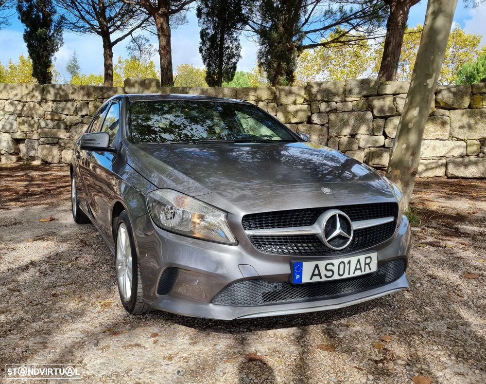 Mercedes-Benz A 180 d Fleet Pack Urban - 1