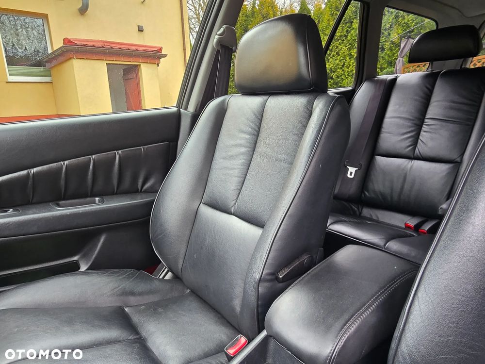 Mitsubishi Galant - 8