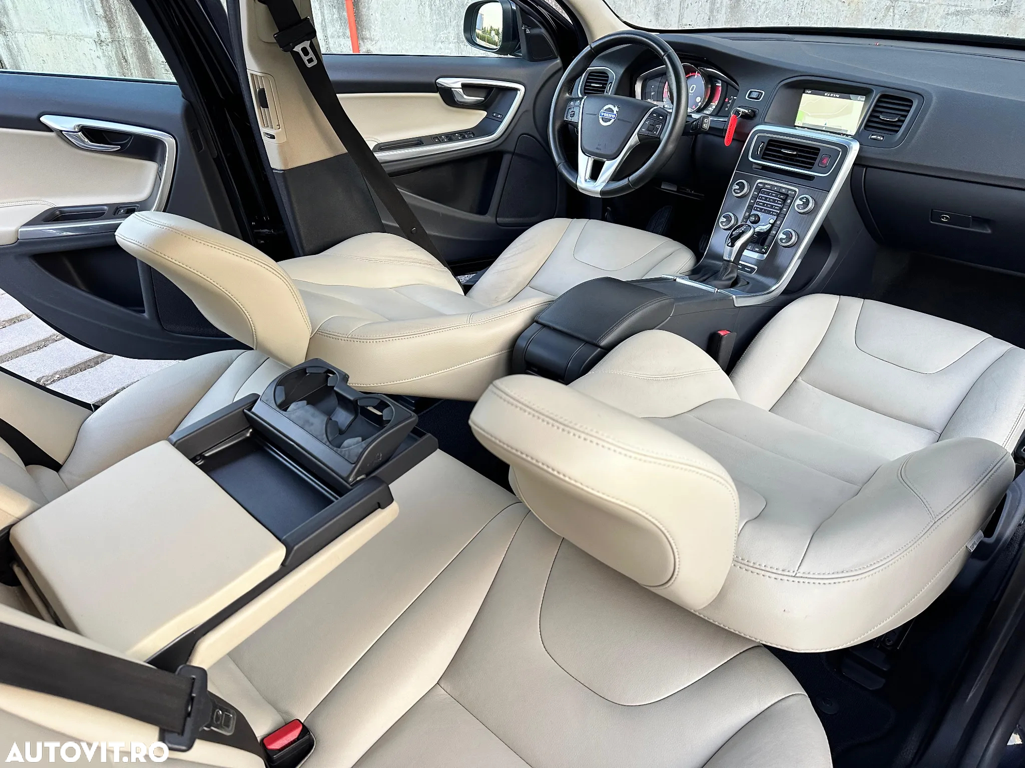 Volvo V60 - 8