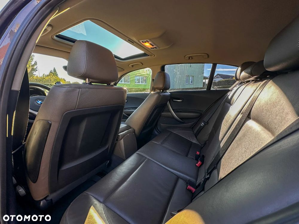 BMW Seria 1 - 10