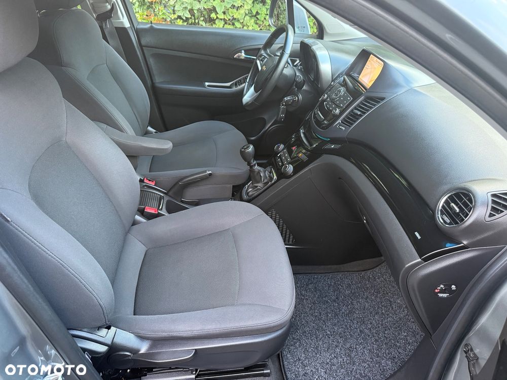 Chevrolet Orlando 1.8 LT+ - 37