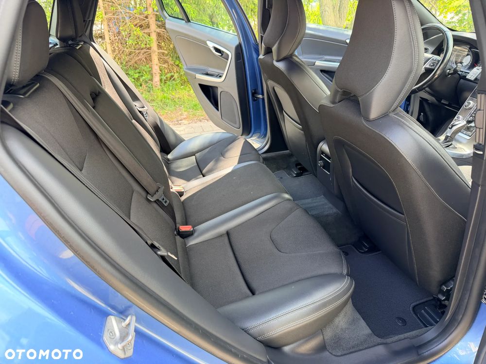 Volvo V60 D4 Drive-E Summum - 15