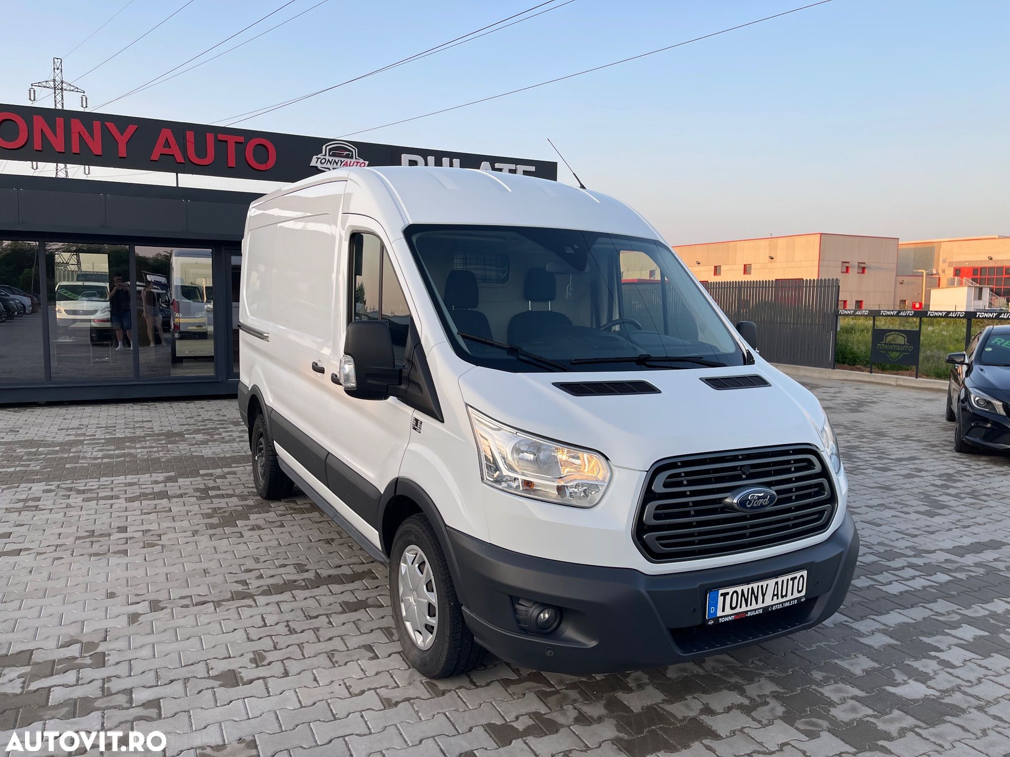 Ford Transit L2H2 - 1