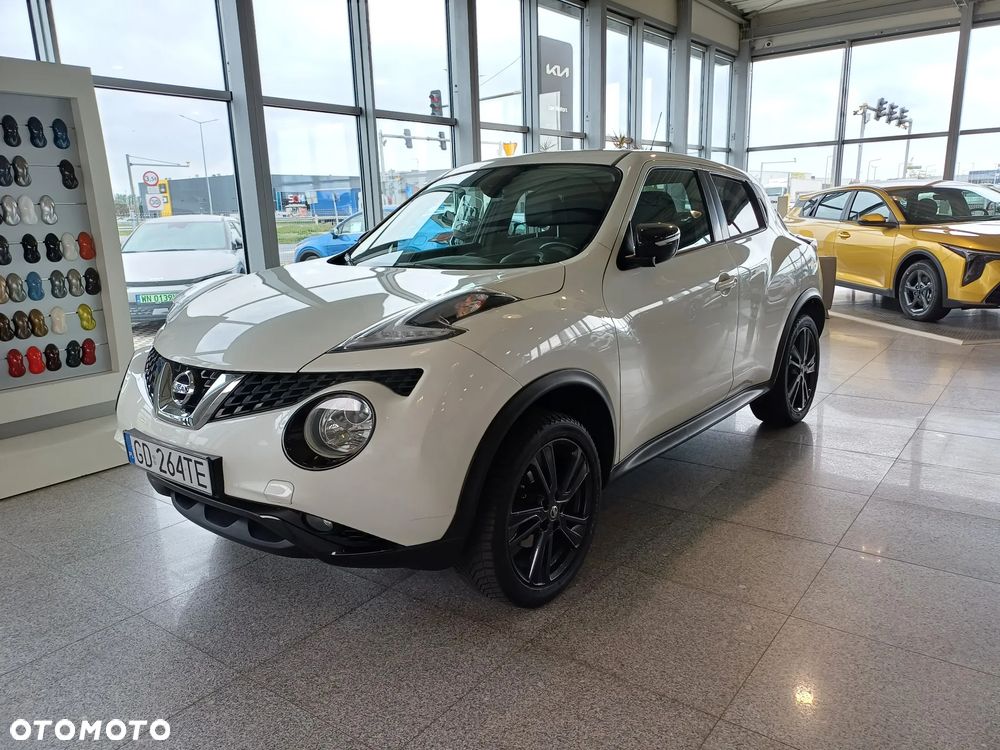 Nissan Juke 1.6 Visia Plus Xtronic - 1