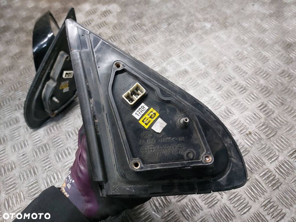 LUSTERKO LEWE + PRAWE ELEKTRYCZNE KIA SORENTO I YC 7 PIN EU - 6