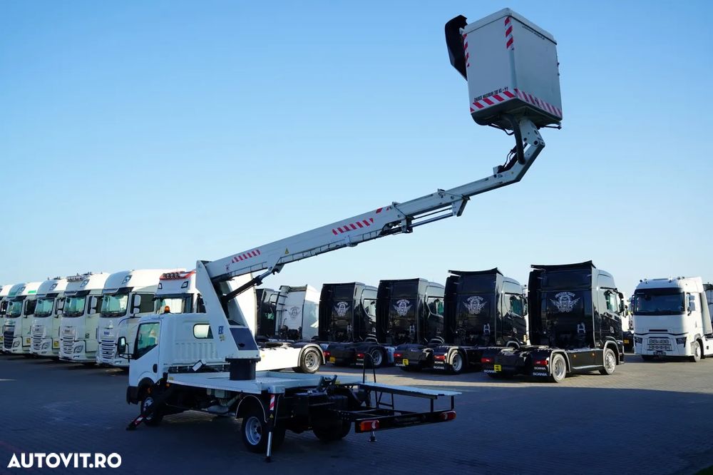 Nissan CABSTAR / ELEVATOR DE 20 DE METRI / GSR E200TE4 / DUBLU / CAPACITATE DE RIDICARE - 200 kg / 4 STABILIZATOARE / - 6