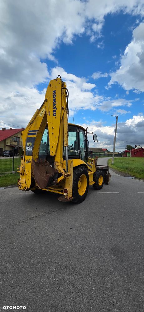 Komatsu WB 93R-5 - 7