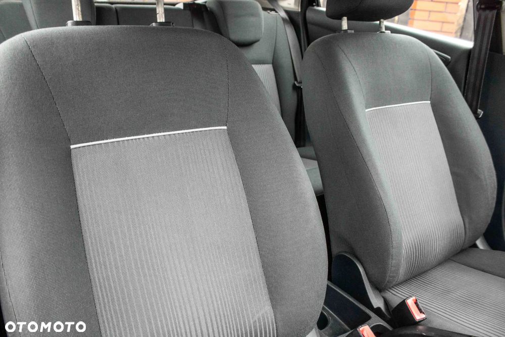 Ford Fiesta 1.4 Champions Edition - 25