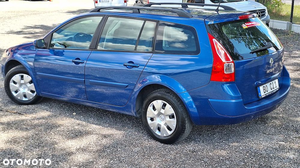 Renault Megane 1.6 Authentique - 11