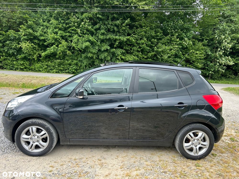 Kia Venga 1.6 CRDi 128 Business Line - 3
