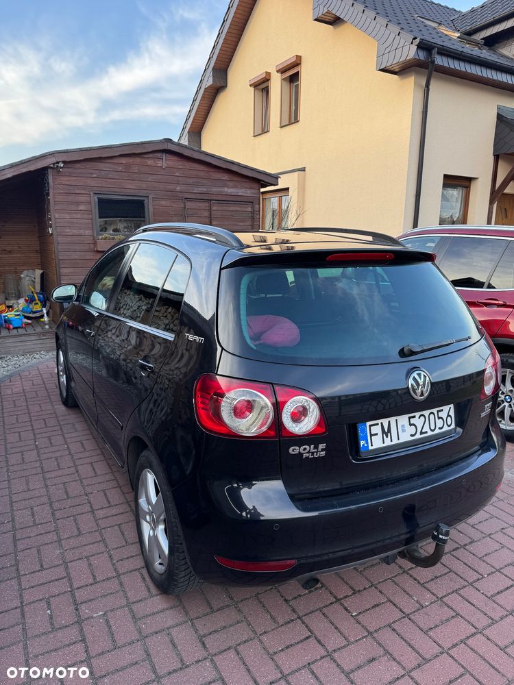 Volkswagen Golf - 5