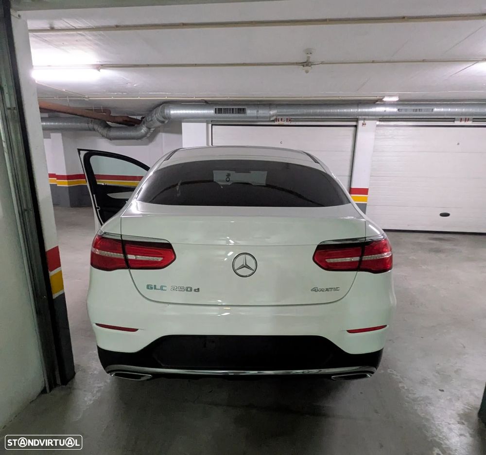 Mercedes-Benz GLC 250 d 4Matic 9G-TRONIC AMG Line - 1