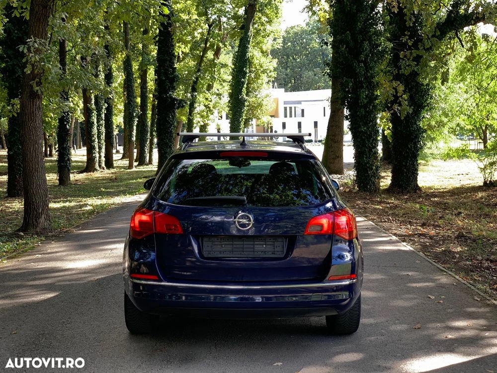 Opel Astra Sports Tourer 1.6 CDTI ECOTEC Start/Stop Cosmo - 6