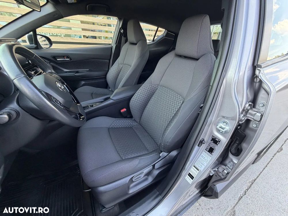 Toyota C-HR 1.8 HSD 122 CP 4x2 CVT Core - 16