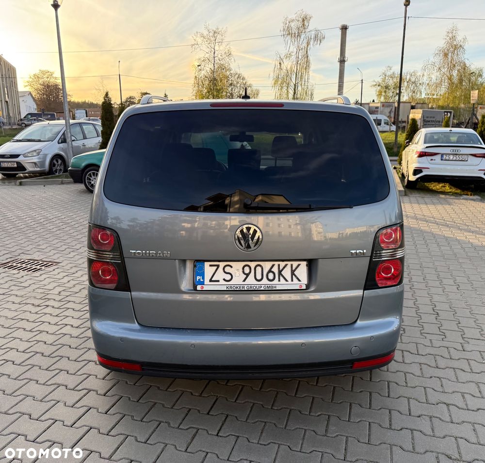 Volkswagen Touran 1.9 TDI Freestyle - 12