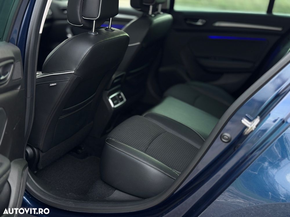 Renault Megane Grandtour ENERGY TCe 140 EDC BOSE EDITION - 10