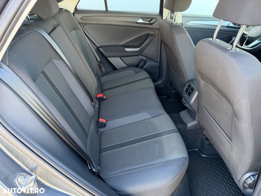 Volkswagen T-Roc 1.5 TSI DSG Life - 20