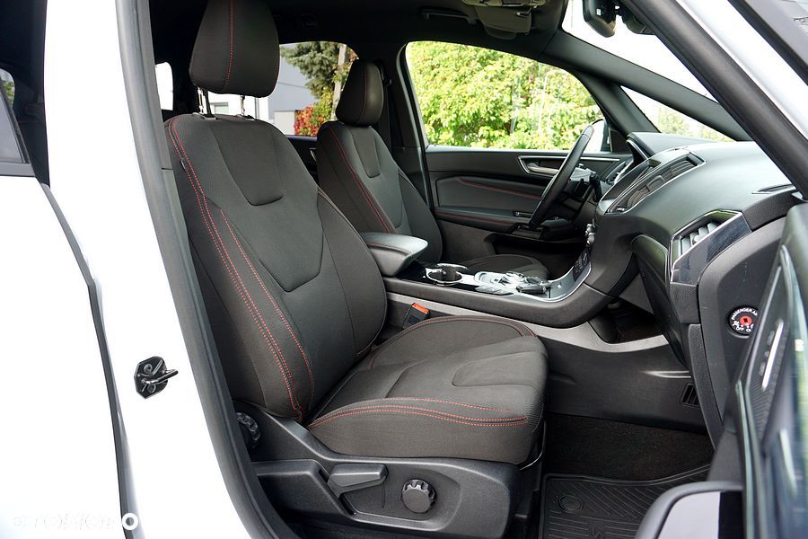 Ford S-Max 2.0 EcoBlue ST-Line - 32