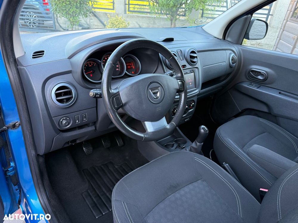 Dacia Lodgy 1.5 dCi Stepway - 4