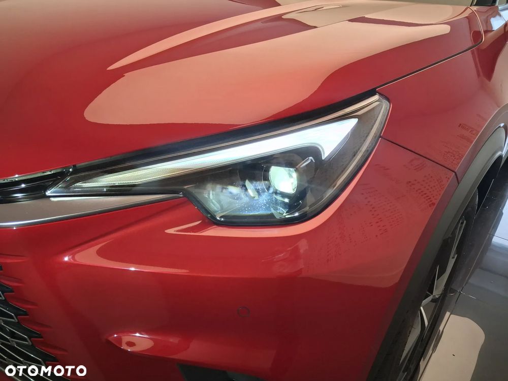Lexus LBX 1.5 Hybrid Emotion - 26