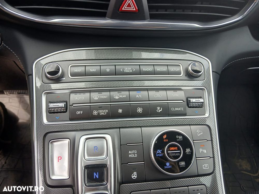 Hyundai Santa Fe - 9