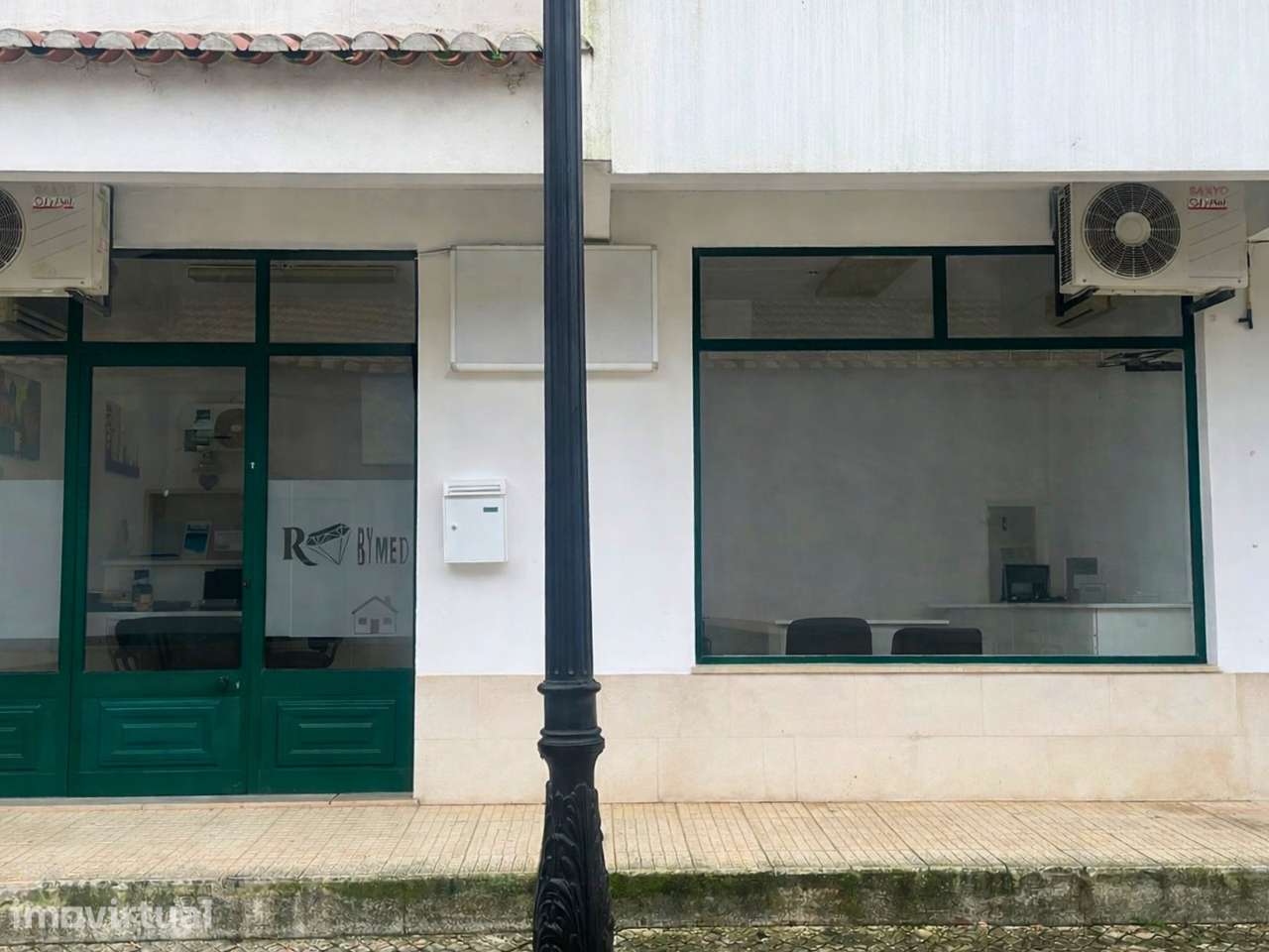 Loja rés do chão, em Salvaterra de Magos - Grande imagem: 3/5