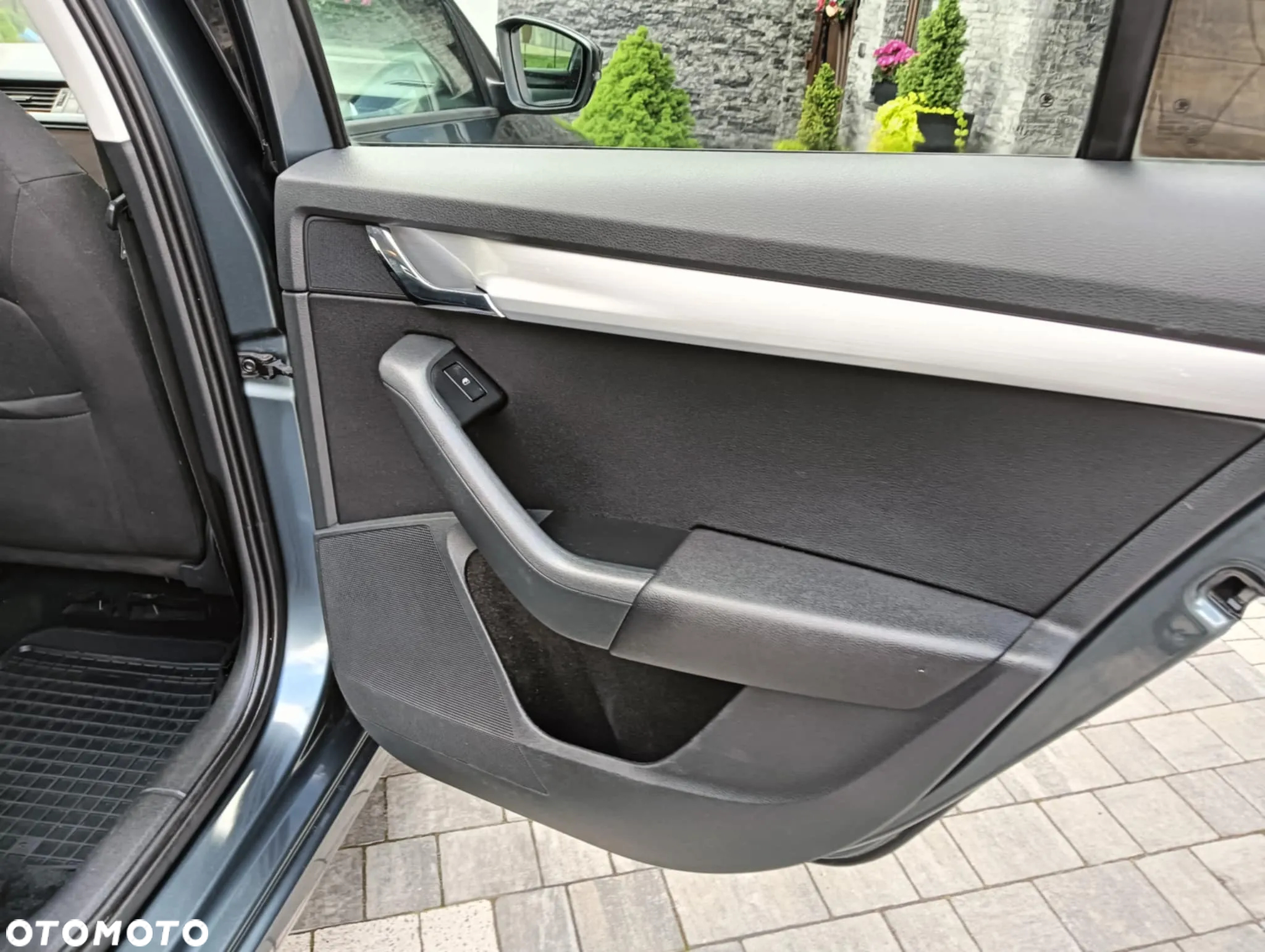 Skoda Octavia 1.6 TDI Ambition - 23