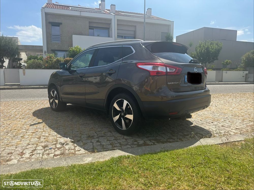 Nissan Qashqai 1.6 dCi N-Connecta 18 - 3