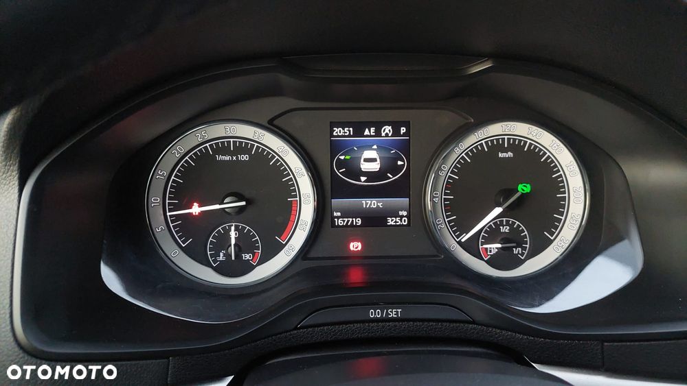 Skoda Karoq 2.0 TDI SCR 4x4 DSG Ambition - 15