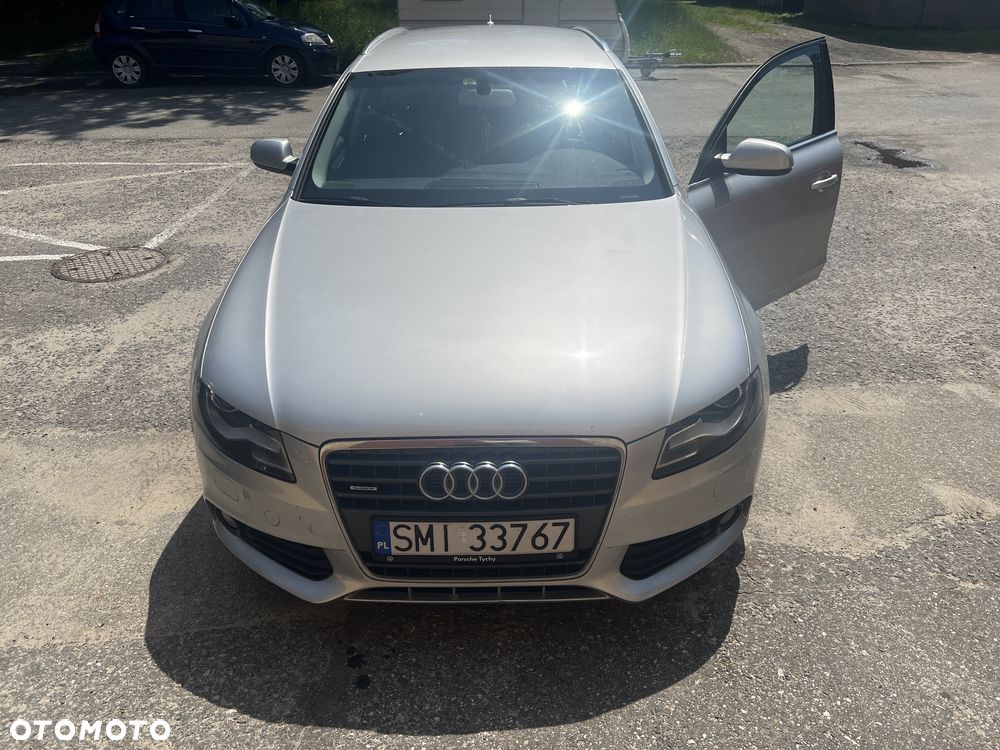 Audi A4 Avant - 1