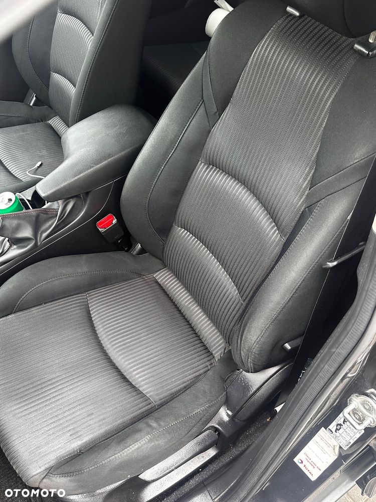 Mazda 3 SKYACTIV-D 150 Sports-Line - 19