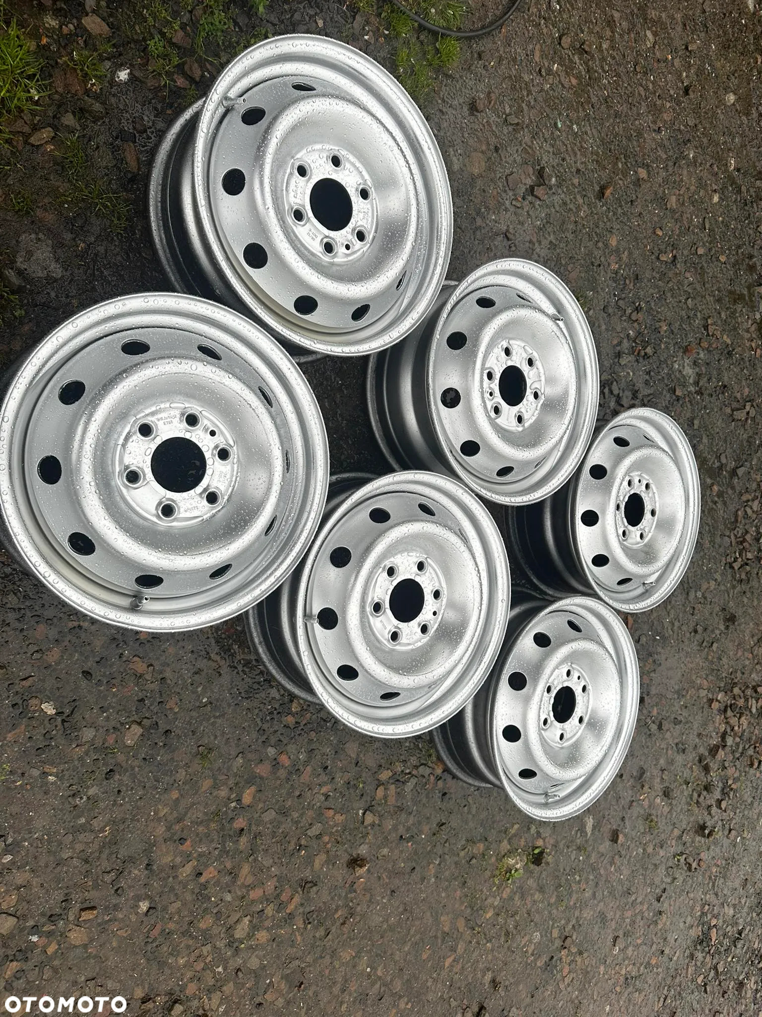 225/65/16C 235/65/16C Koła zapasowe Rezerwowe Felgi 16 IVECO 6x125 - 32