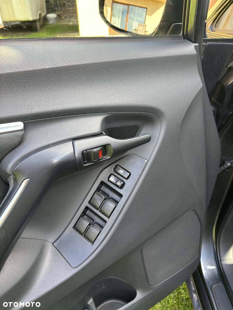 Toyota Verso 1.6 D-4D Premium 7os - 22